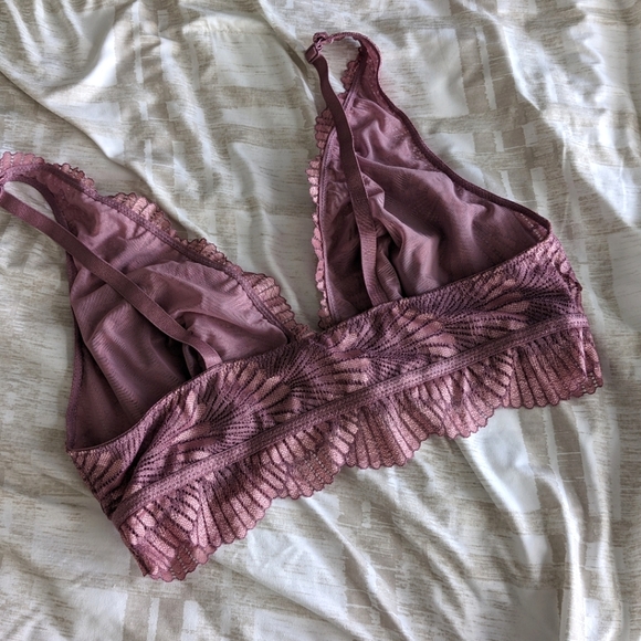 Metallic Lace Bralette - Picture 4 of 5